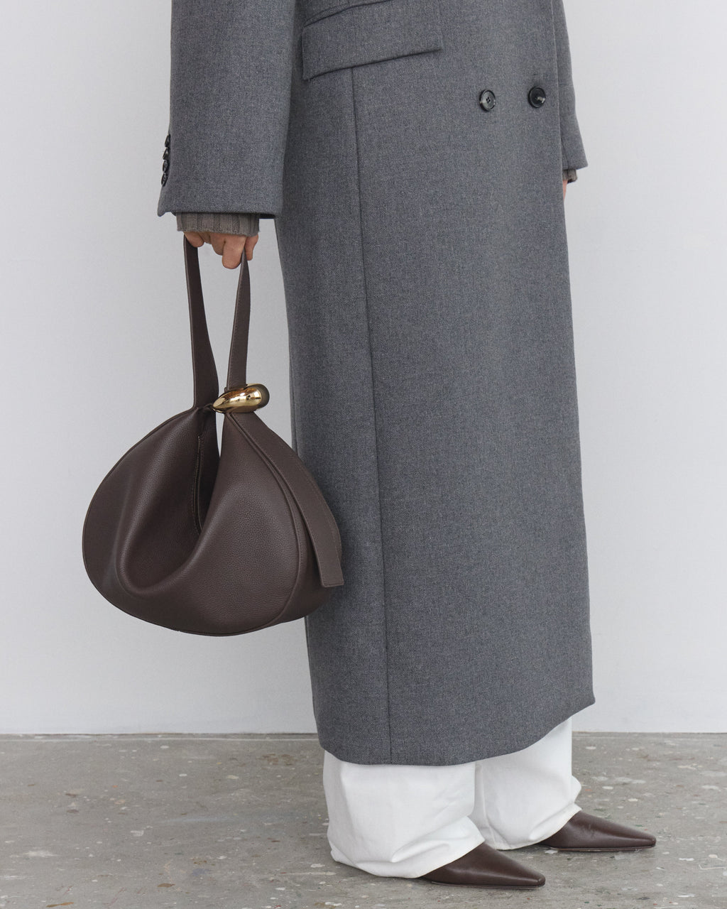 Zaha Buckle Bag - Brown