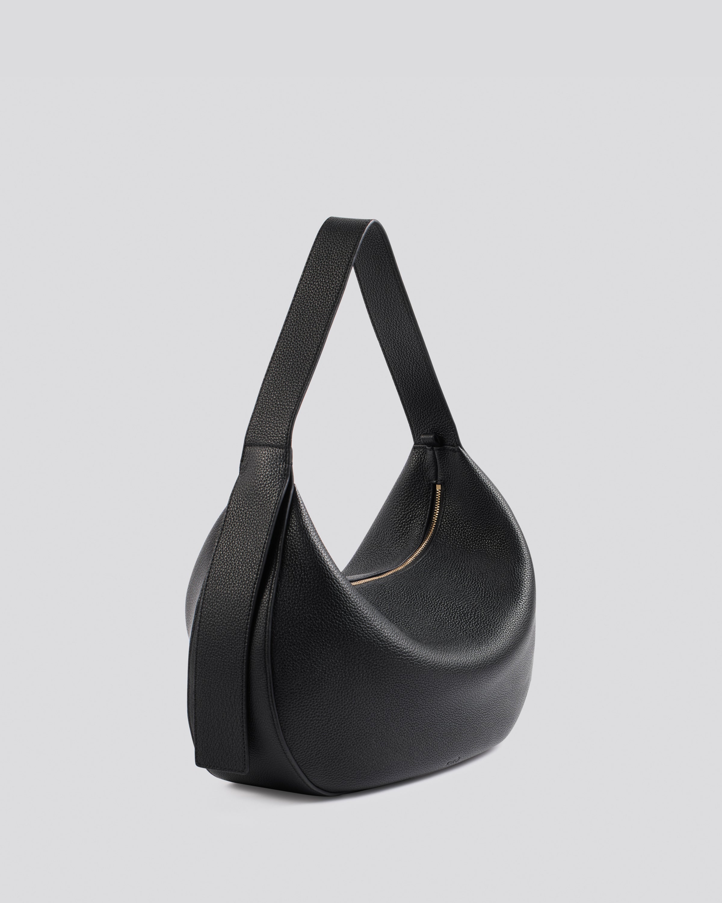 Zaha Buckle Bag - Black